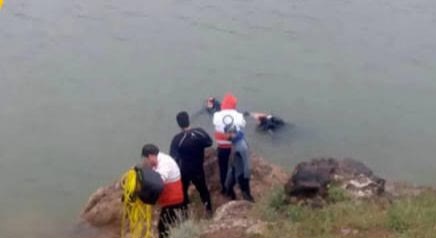 پایان عملیات جستوجوی فرد مفقودشده در حادثه غرقشدگی مسجدسلیمان؛ پیکر فرد مفقود پس از ۸۸ ساعت کشف شد