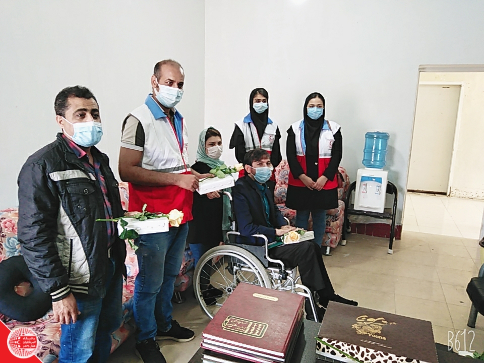 دیدار جوانان دواطلب بشر دوست هلال احمر امیدیه از مرکز جامع معلولین
