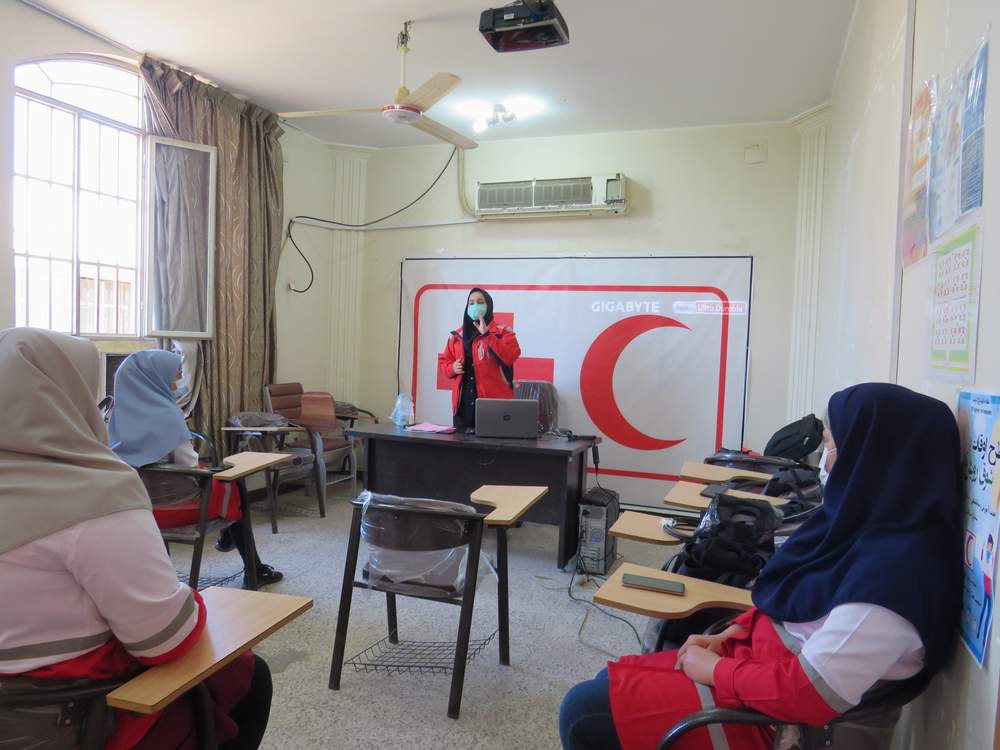 دوره توان افزایی اسکان اضطراری بانوان امدادگر شهرستان دزفول برگزار شد