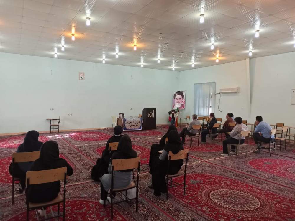 برگزاری کارگاه آموزشی آمادگی در برابر مخاطرات ویژه کارمندان ادارات رامهرمز