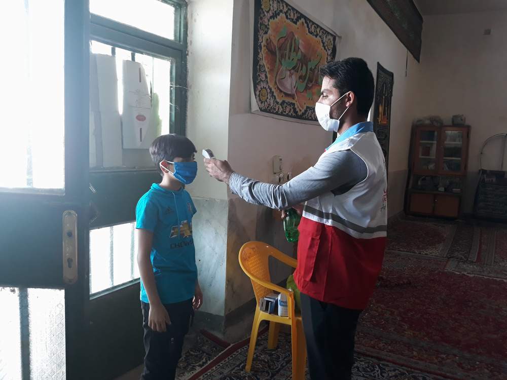 اعضای چهارمین خانه هلال در باغملک از آموزش های امدادی همگانی بهره مند شدند