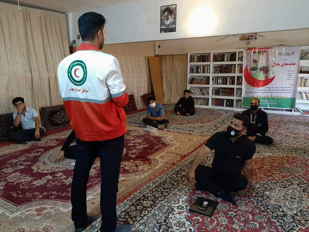 آموزش آمادگی در برابر مخاطرات در خانه هلال شهرک مدنی بندرماهشهر