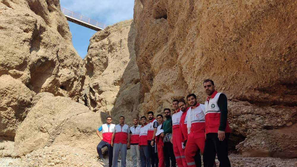 برگزاری اردوی توانافزایی اعضای هلالاحمر شهرستان اندیمشک