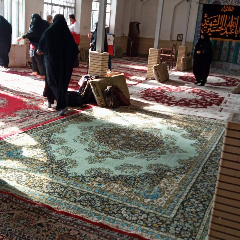 مانور زلزله و ایمنی در برابر مخاطرات در خانه هلال شهدای صالح شهر گتوند برگزار شد