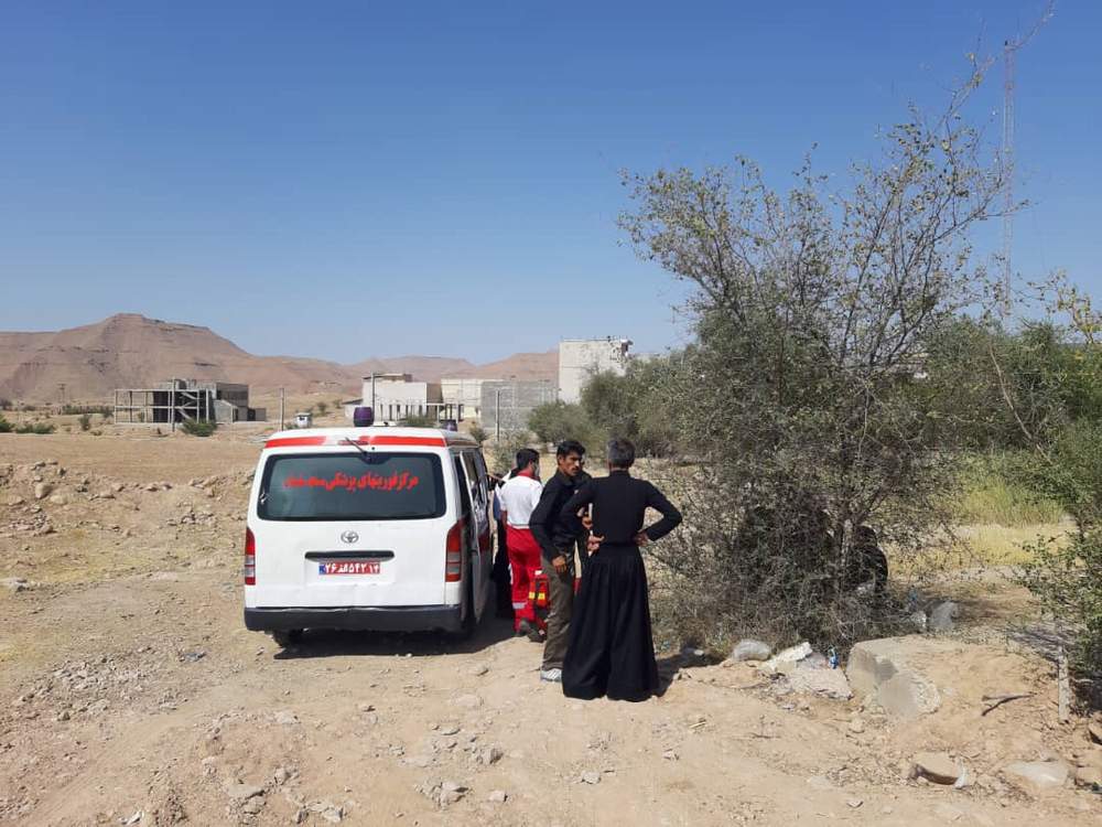 امدادرسانی نجاتگران هلال احمر به ۵ مصدوم حادثه تصادف در محور مسجدسلیمان_اندیکا