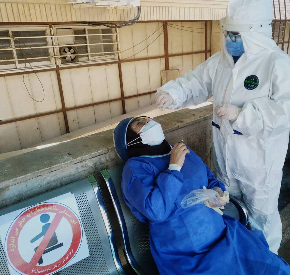به همت اعضای جمعیت هلال احمر طرح غربالگری در مبادی ورودی شهر اهواز آغاز شد