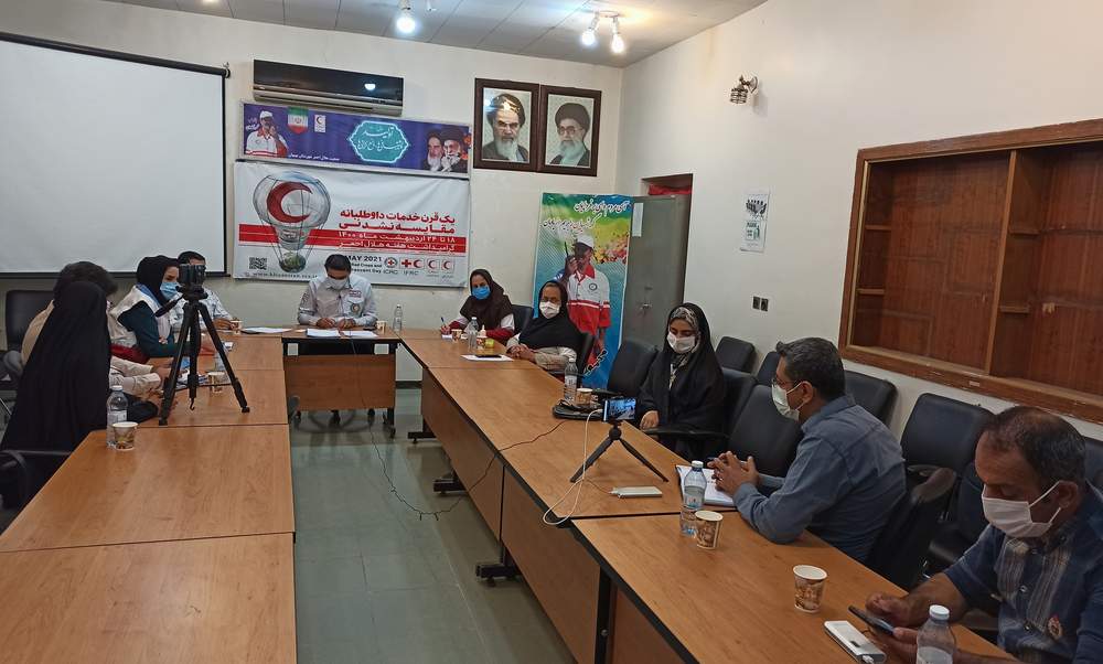 نشست صمیمانه رئیس هلالاحمر بهبهان با اصحاب رسانه