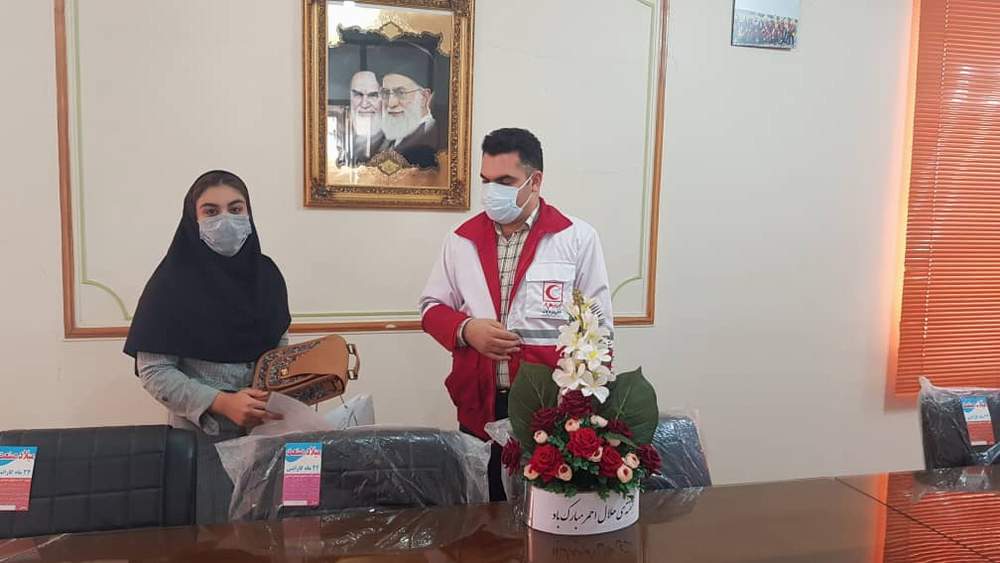 تقدیر از اعضای فعال باشگاه خبرنگاران داوطلب فعال دزفول در روز ملی ارتباطات و روابط عمومی