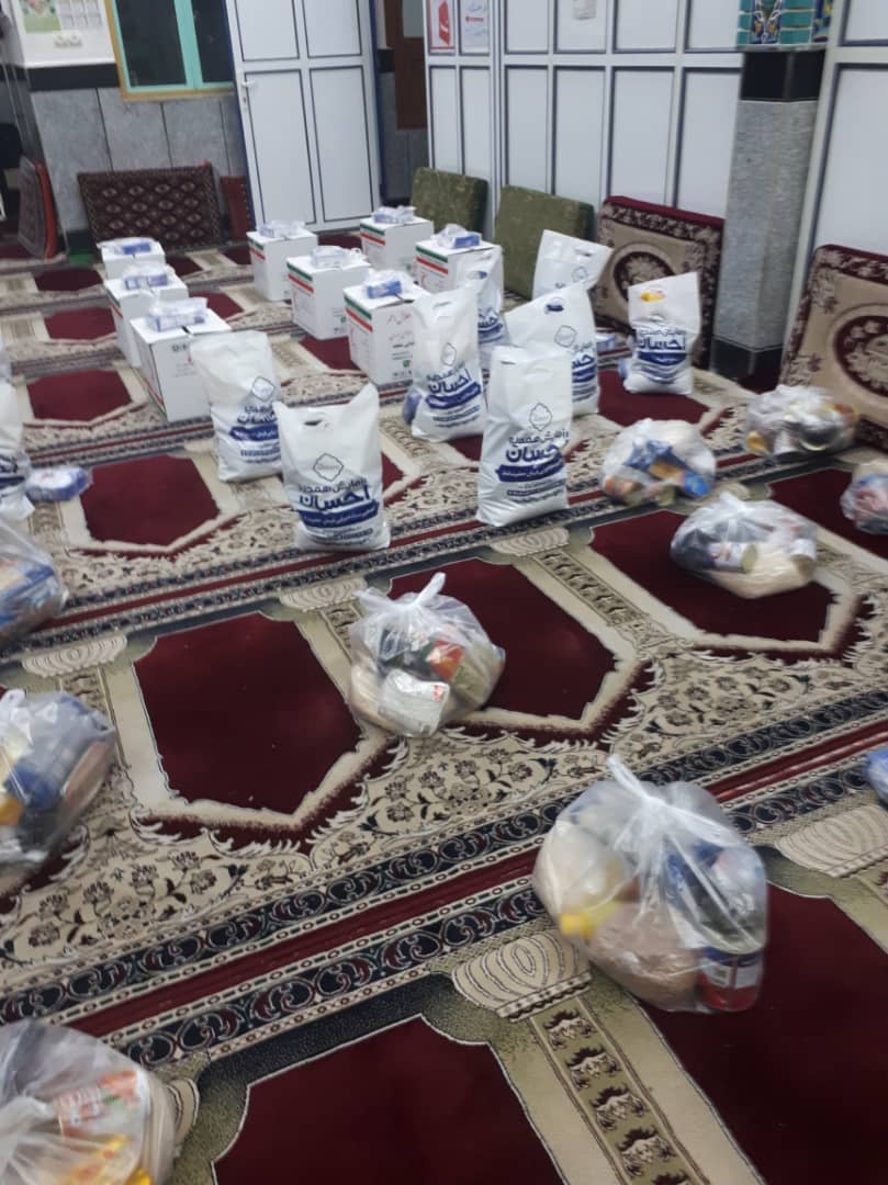 اجرای فاز سوم کمک های مومنانه در سال۱۴۰۰ با تلاش اعضای خانه هلال مسجد حضرت مهدی(عج) دزفول
