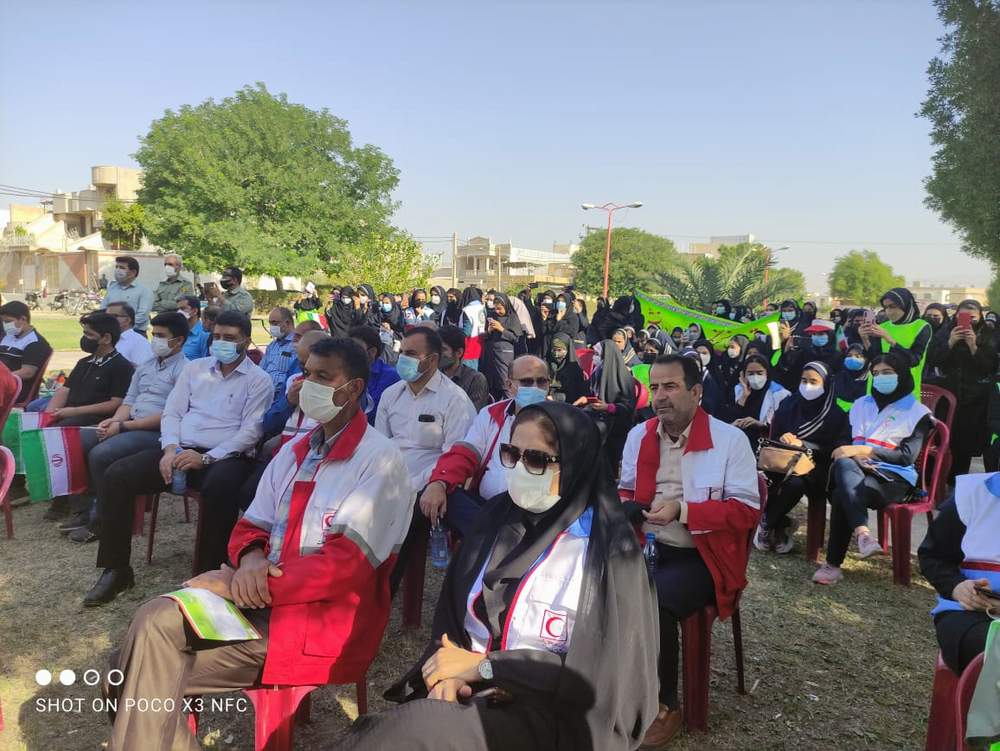 حضور پرسنل و اعضای جمعیت هلال احمر بهبهان در طرح بزرگ شمیم مهر