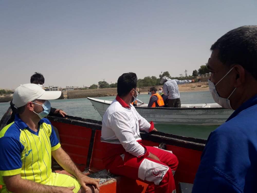 بازدید فرماندار شوشتر از پست امدادونجات ساحلی شهید احمد شنگل زاده هلال احمر