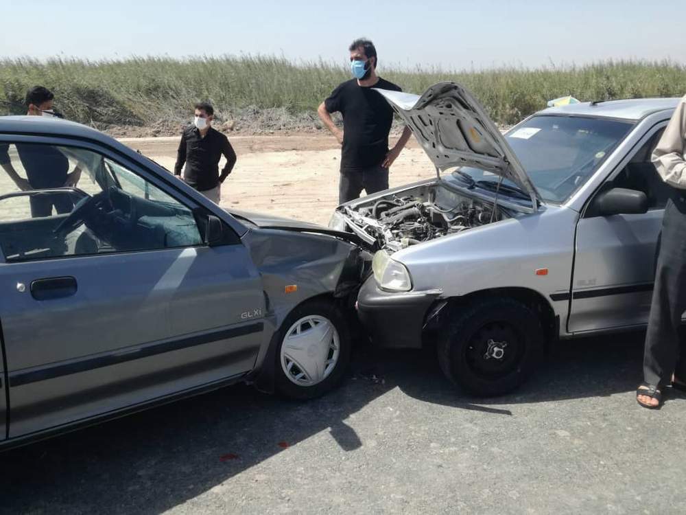 امدادرسانی به 7 مصدوم حادثه برخورد سه خودرو سواری در مسیر دارخوین به شادگان