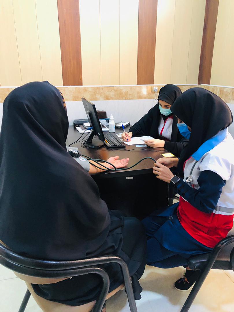 تداوم خدمت رسانی مرکز تجمعی واکسیناسیون جمعیت هلال احمر خرمشهر