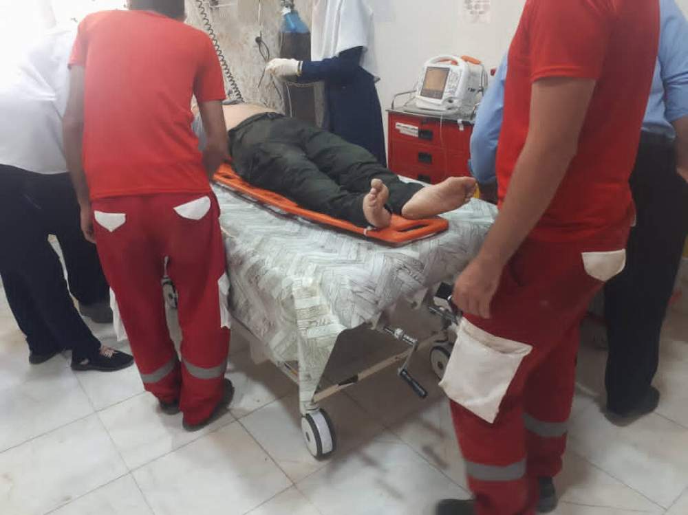 نجات جان فرد غرق شده در رودخانه آبشور لالی به همت امدادگر هلال احمر