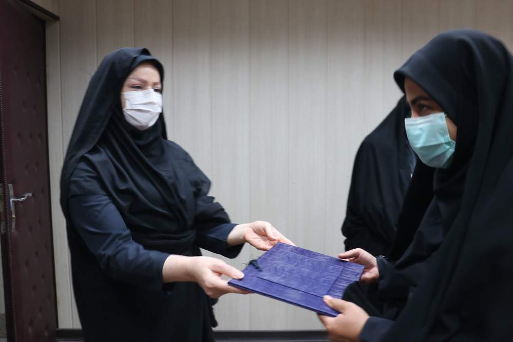 گزارش تصویری از آیین تجلیل از زحمات اعضای شورای اجرایی جمعیت هلال احمر استان خوزستان