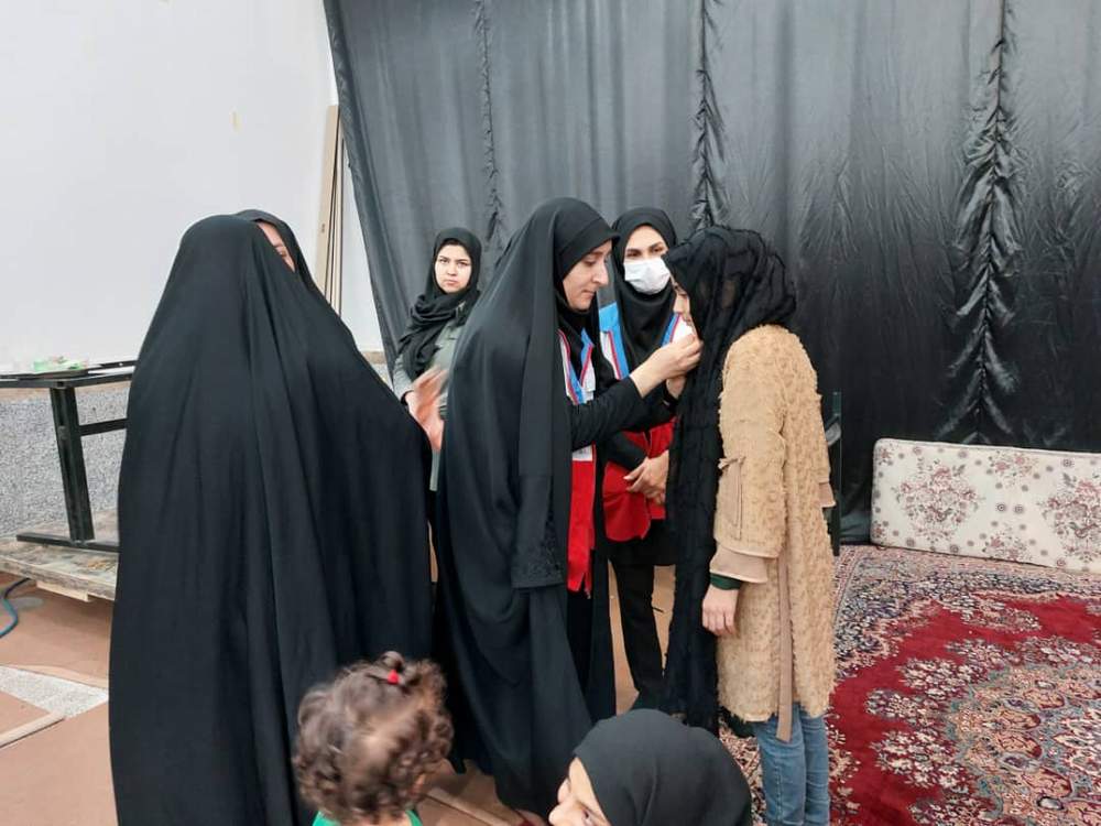 شرکت در مراسم شیر خوارگان حضرت علی اصغر(ع) توسط اعضای جمعیت هلال احمر شهرستان هفتکل