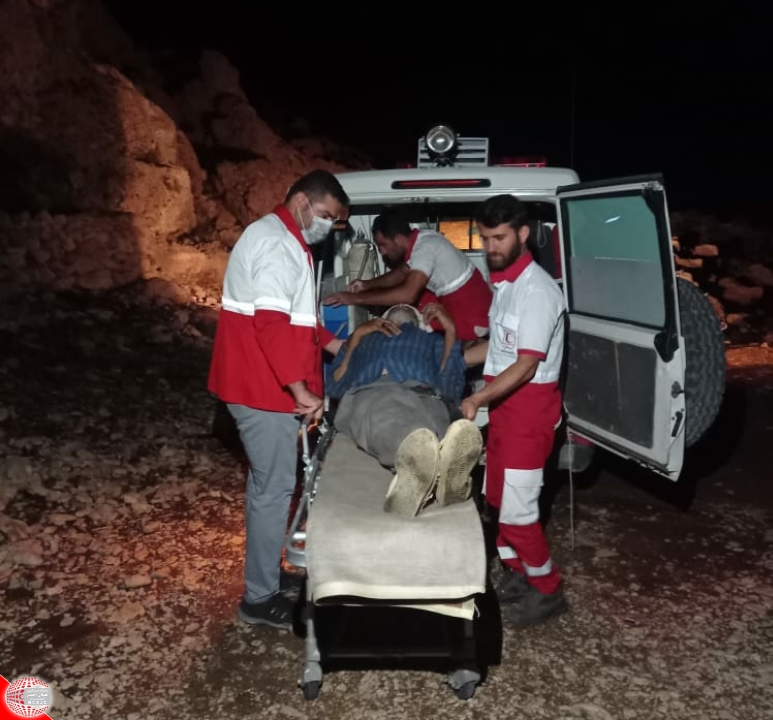 عملیات امداد و نجات در مناطق کوهستانی به همت نجاتگران جمعیت هلال احمر شهرستان باغملک