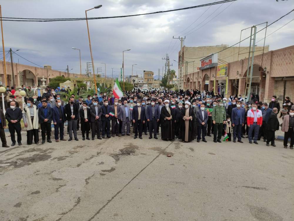 حضور اعضای جوانان جمعیت هلال احمر شهرستان لالی در راهپیمایی۲۲بهمن