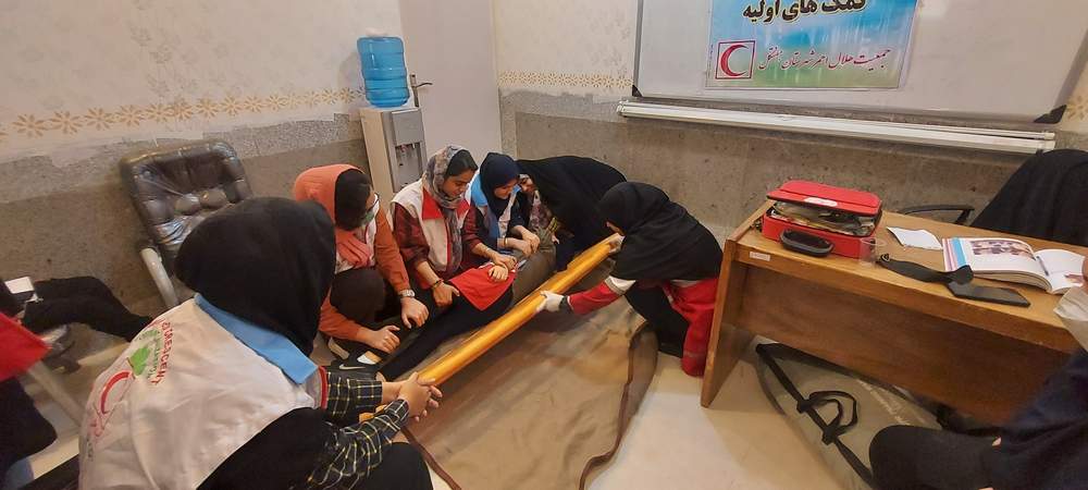 ۸۰ نفر در هفتکل آموزش کمکهای اولیه،آمادگی در برابر مخاطرات و پایه های داوطلبی را فرا گرفتند