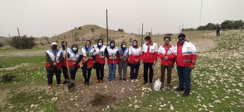 دستان بشردوستان هلال احمر بهبهان نوازشگر طبیعت زیبای خائیز شد