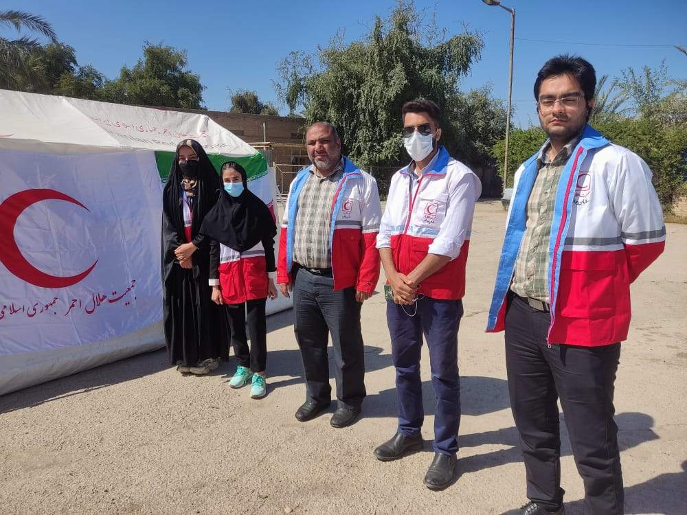 ارزیابی معاون امور جوانان جمعیت هلال احمر خوزستان از پست های خدمات بشردوستانه شعب شادگان،خرمشهر و آبادان در دهمین روز بهار۱۴۰۱
