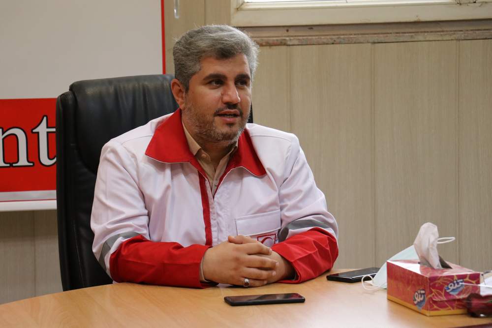 به مناسبت روز جهانی کارگر از کارکنان بخش خدمات هلال احمر خوزستان تجلیل شد