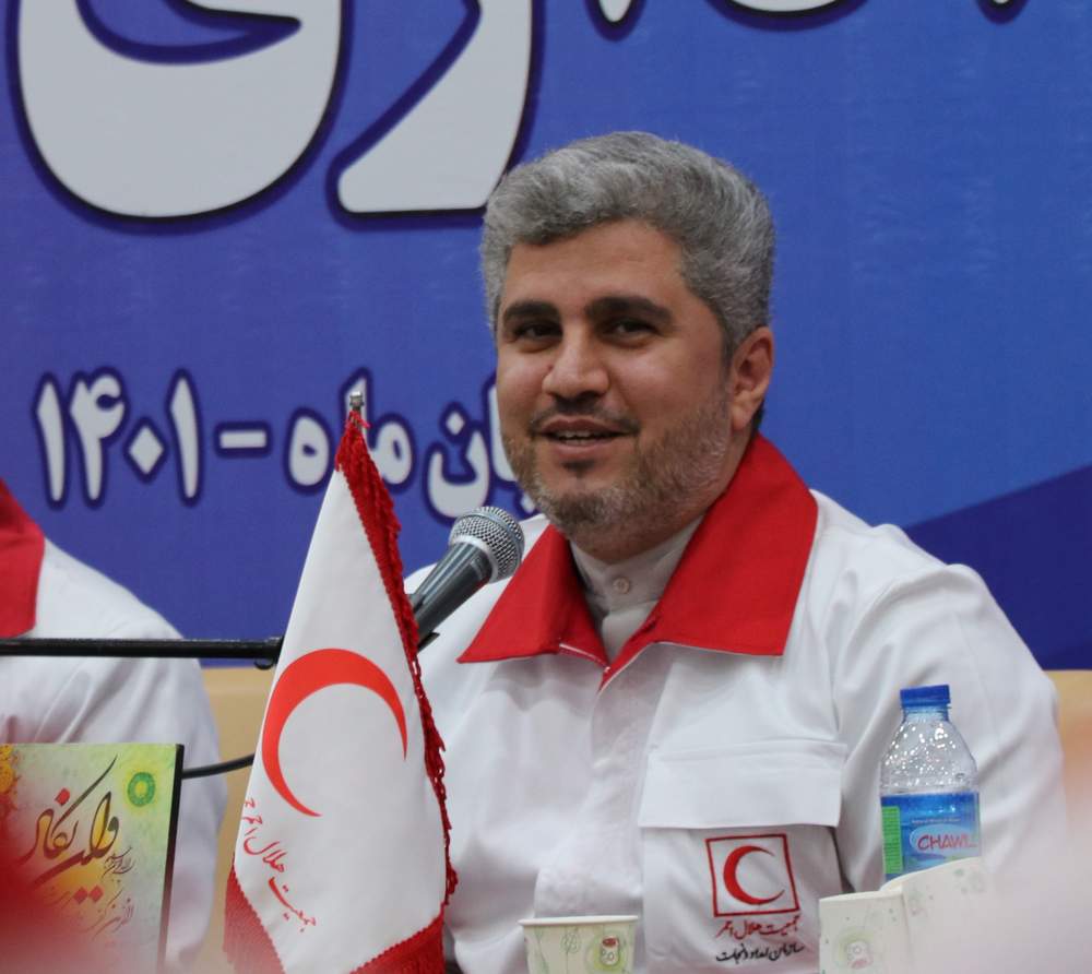 امدادگران جمعیت ولی نعمت ما در هلال احمر هستند