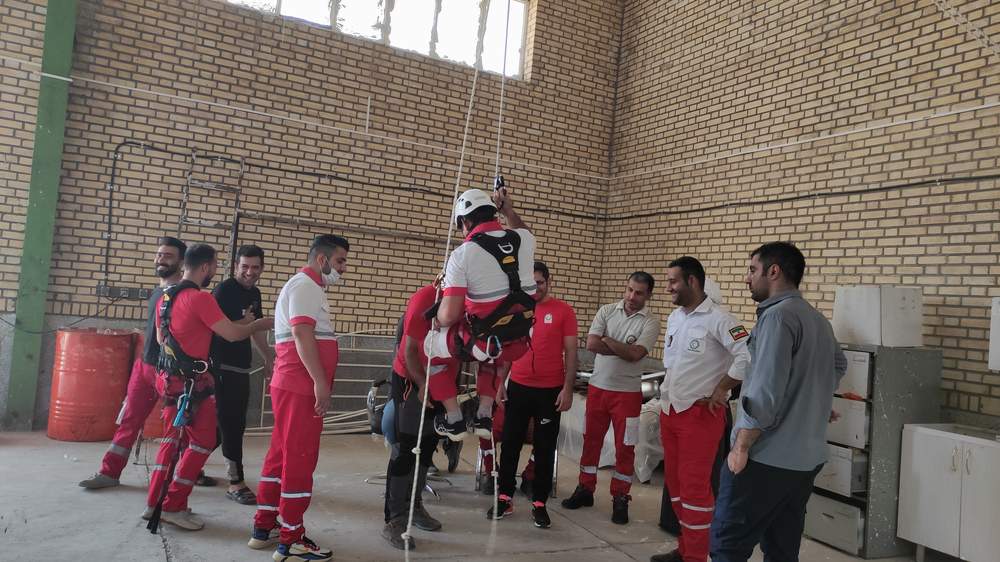 آزمون ارتقا درجه نجاتگران جمعیت هلال احمر هفتکل برگزارشد