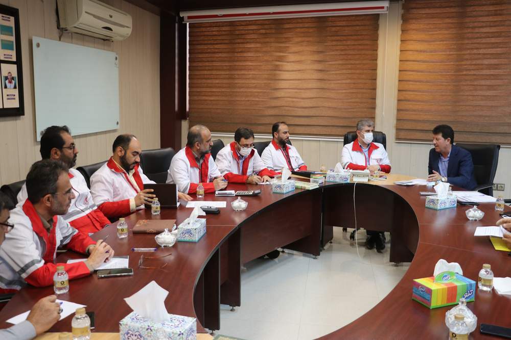 نشست مشترک مسولان بهداشت دانشگاه علوم پزشکی جندی شاپور اهواز با مدیران جمعیت هلال احمر خوزستان برگزار شد/*
