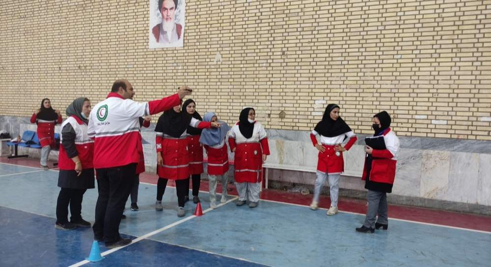 برگزاری آزمون ارتقای درجه امدادگران و نجاتگران شهرستان ایذه 